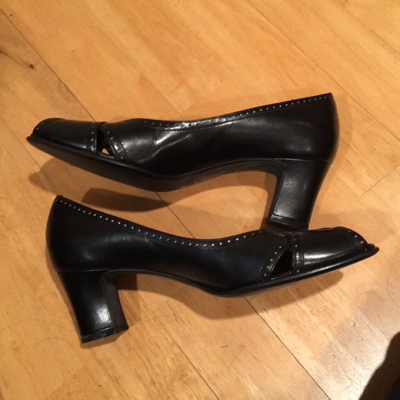 Franco sarto peep toe heels in black - Picture 2 of 7